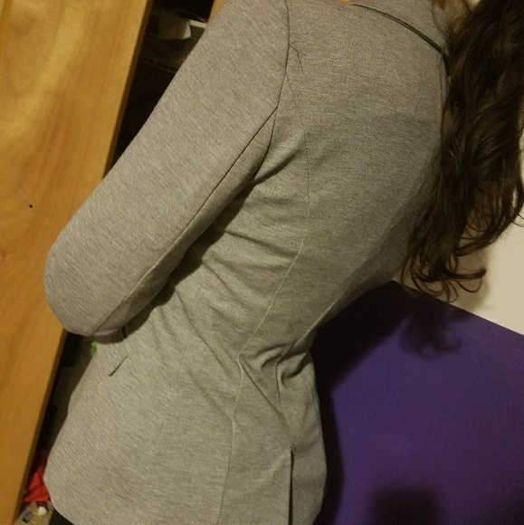 Women's blazer - Picture 3 of 3